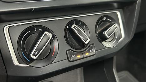 VOLKSWAGEN Saveiro 1.6 G7 CABINE SIMPLES TRENDLINE FLEX, Foto 13