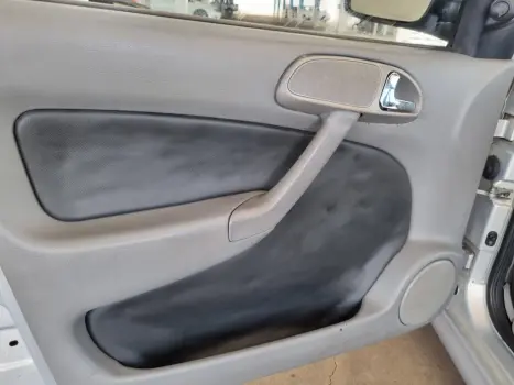 VOLKSWAGEN Saveiro 1.6 G3, Foto 17