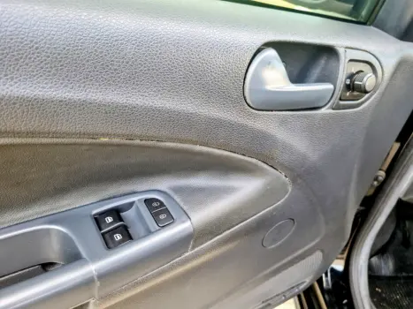 VOLKSWAGEN Saveiro 1.6 G5 TROOPER CABINE ESTENDIDA FLEX, Foto 16