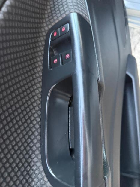 VOLKSWAGEN Saveiro 1.6 FLEX MPI TRENDLINE CABINE SIMPLES, Foto 12