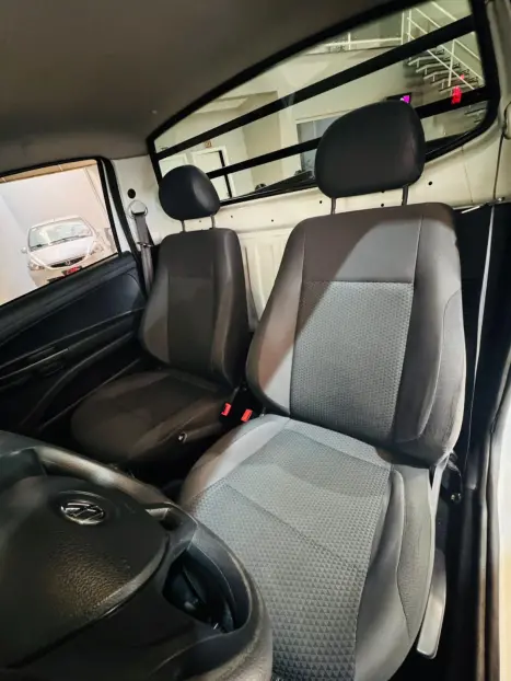 VOLKSWAGEN Saveiro 1.6 FLEX MSI ROBUST CABINE SIMPLES, Foto 8