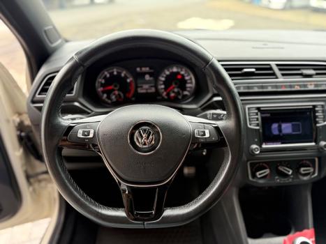 VOLKSWAGEN Saveiro 1.6 G7 CABINE DUPLA CROSS FLEX, Foto 15