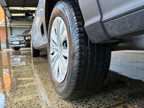 VOLKSWAGEN Saveiro 1.6 16V FLEX MSI ROBUST CABINE SIMPLES, Foto 16