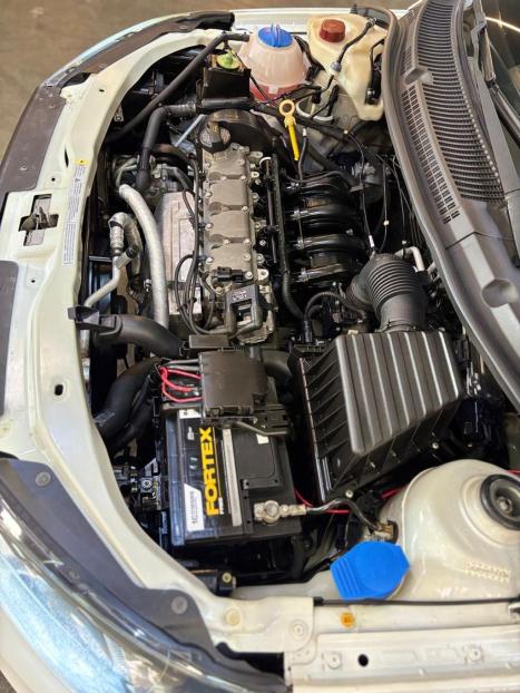 VOLKSWAGEN Saveiro 1.6 G7 CABINE SIMPLES TRENDLINE FLEX, Foto 2