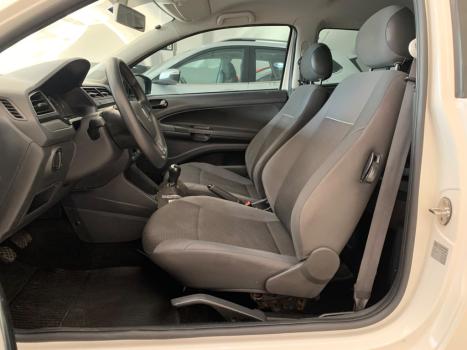 VOLKSWAGEN Saveiro 1.6 G7 ROBUST CABINE DUPLA FLEX, Foto 11