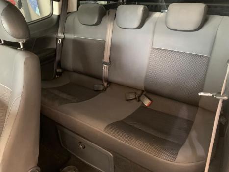 VOLKSWAGEN Saveiro 1.6 G7 ROBUST CABINE DUPLA FLEX, Foto 12