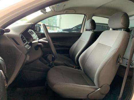 VOLKSWAGEN Saveiro 1.6 G7 ROBUST CABINE DUPLA FLEX, Foto 11