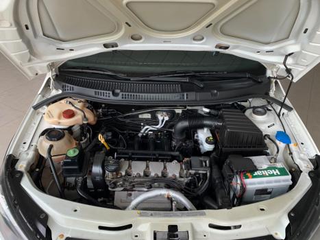VOLKSWAGEN Saveiro 1.6 G7 ROBUST CABINE DUPLA FLEX, Foto 16