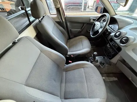 VOLKSWAGEN Saveiro 1.6 MI CL, Foto 9