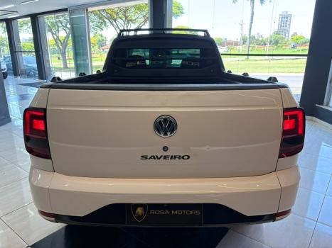 VOLKSWAGEN Saveiro 1.6 G7 CABINE DUPLA TRENDLINE FLEX, Foto 6