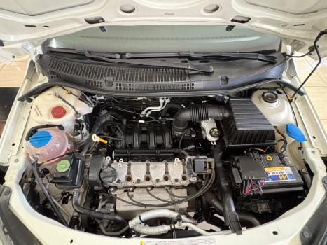 VOLKSWAGEN Saveiro 1.6 G7 CABINE DUPLA TRENDLINE FLEX, Foto 14