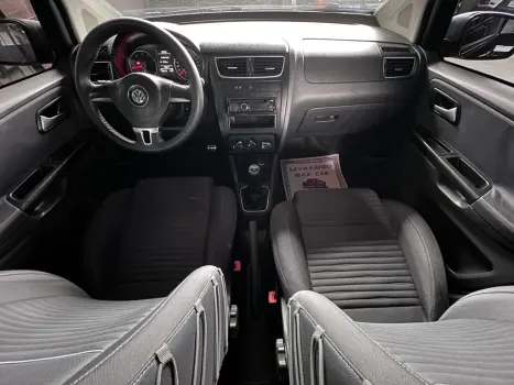 VOLKSWAGEN Space Cross 1.6 4P FLEX, Foto 10