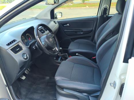 VOLKSWAGEN Space Cross 1.6 4P FLEX, Foto 15