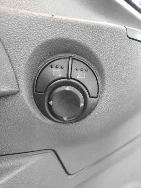 VOLKSWAGEN Space Fox 1.6 4P FLEX, Foto 7