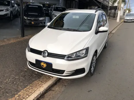 VOLKSWAGEN Space Fox 1.6 4P FLEX I-TREND, Foto 2