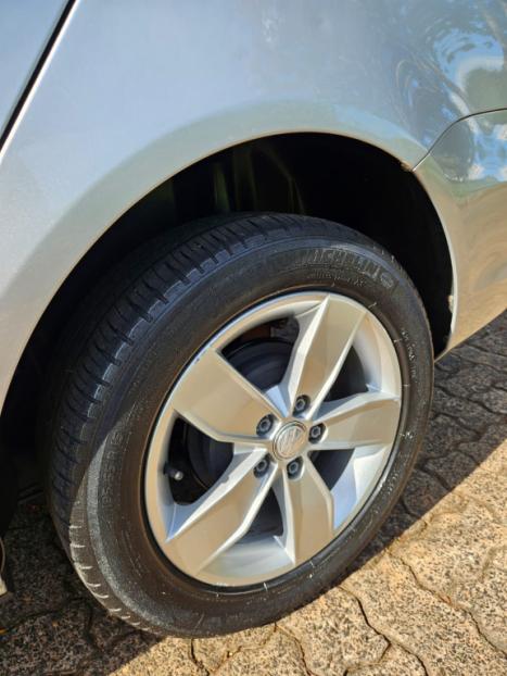 VOLKSWAGEN Space Fox 1.6 4P FLEX I-MOTION AUTOMATIZADO, Foto 6