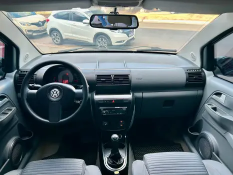VOLKSWAGEN Space Fox 1.6 4P FLEX SPORTLINE, Foto 5