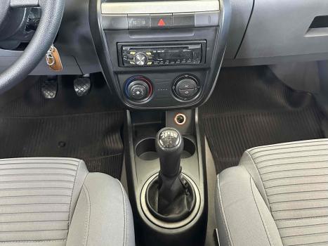 VOLKSWAGEN Space Fox 1.6 4P FLEX ROUTE, Foto 17