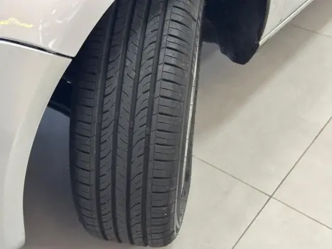 VOLKSWAGEN Space Fox 1.6 4P FLEX TREND, Foto 19