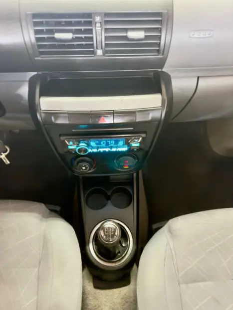 VOLKSWAGEN Space Fox 1.6 4P FLEX PLUS, Foto 13