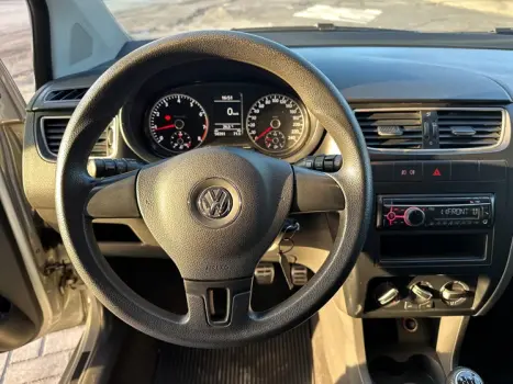VOLKSWAGEN Space Fox 1.6 4P FLEX SPORTLINE, Foto 9