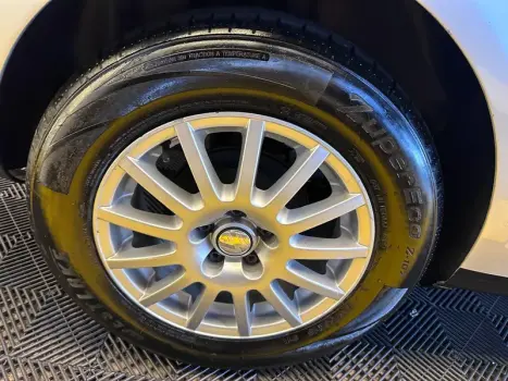 VOLKSWAGEN Space Fox 1.6 4P FLEX, Foto 11