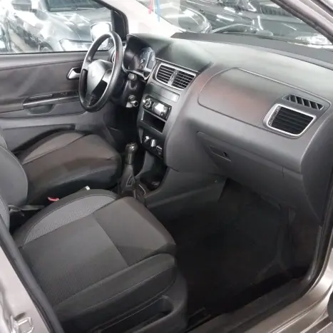 VOLKSWAGEN Space Fox 1.6 4P FLEX TREND, Foto 2