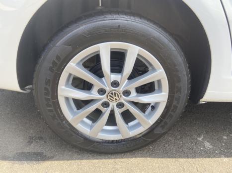 VOLKSWAGEN Space Fox 1.6 4P FLEX I-TREND, Foto 2