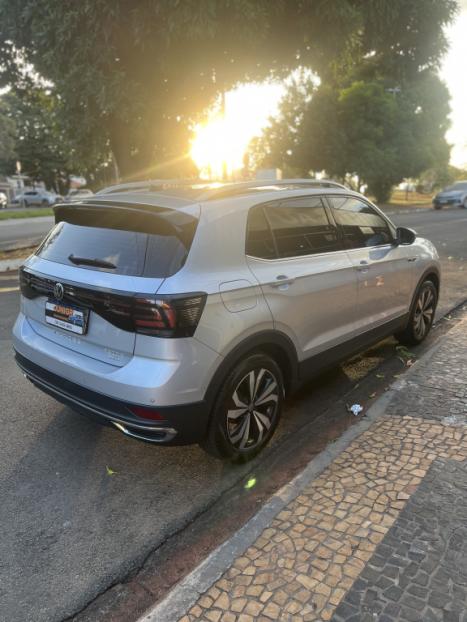 VOLKSWAGEN T-Cross 1.4 4P 250 TSI FLEX HIGHLINE AUTOMÁTICO, Foto 4 VOLKSWAGEN T-Cross 1.4 4P 250 TSI FLEX HIGHLINE AUTOMÁTICO, Foto 4
