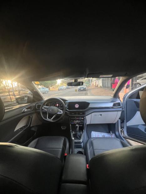 VOLKSWAGEN T-Cross 1.4 4P 250 TSI FLEX HIGHLINE AUTOMÁTICO, Foto 5 VOLKSWAGEN T-Cross 1.4 4P 250 TSI FLEX HIGHLINE AUTOMÁTICO, Foto 5