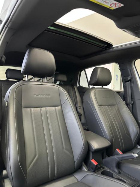 VOLKSWAGEN T-Cross 1.4 4P 250 TSI FLEX HIGHLINE AUTOMTICO, Foto 8