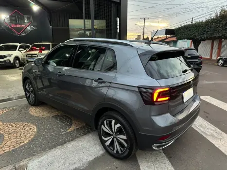 VOLKSWAGEN T-Cross 1.4 4P 250 TSI FLEX HIGHLINE AUTOMTICO, Foto 4
