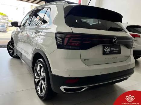VOLKSWAGEN T-Cross 1.4 4P 250 TSI FLEX HIGHLINE AUTOMÁTICO, Foto 4 VOLKSWAGEN T-Cross 1.4 4P 250 TSI FLEX HIGHLINE AUTOMÁTICO, Foto 4