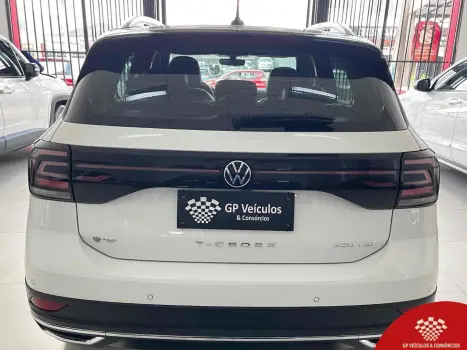 VOLKSWAGEN T-Cross 1.4 4P 250 TSI FLEX HIGHLINE AUTOMÁTICO, Foto 5 VOLKSWAGEN T-Cross 1.4 4P 250 TSI FLEX HIGHLINE AUTOMÁTICO, Foto 5