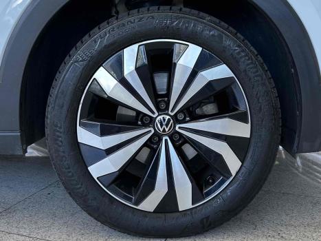 VOLKSWAGEN T-Cross 1.4 4P 250 TSI FLEX HIGHLINE AUTOMÁTICO, Foto 9 VOLKSWAGEN T-Cross 1.4 4P 250 TSI FLEX HIGHLINE AUTOMÁTICO, Foto 9