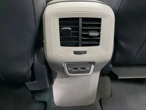 VOLKSWAGEN T-Cross 1.4 4P 250 TSI FLEX HIGHLINE AUTOMÁTICO, Foto 11 VOLKSWAGEN T-Cross 1.4 4P 250 TSI FLEX HIGHLINE AUTOMÁTICO, Foto 11