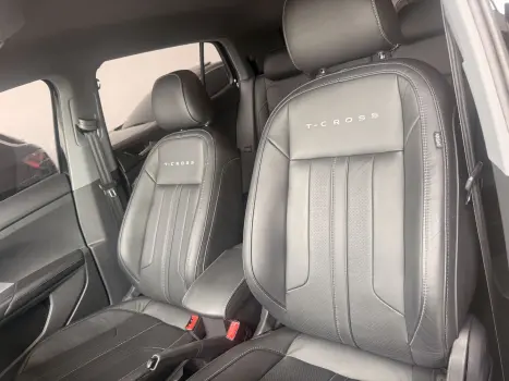 VOLKSWAGEN T-Cross 1.0 4P 200 TSI FLEX AUTOM�TICO, Foto 9
