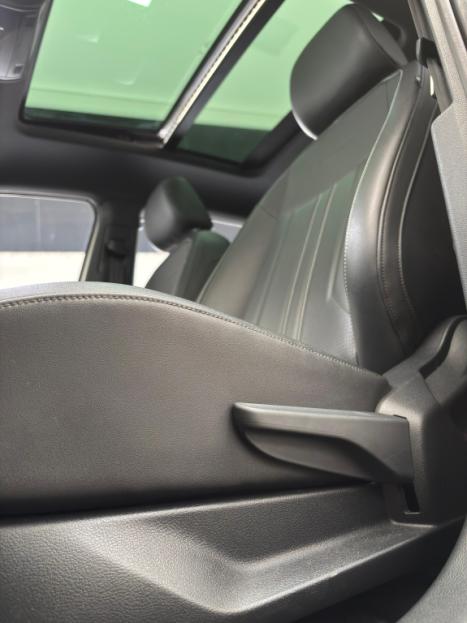 VOLKSWAGEN T-Cross 1.4 4P 250 TSI FLEX HIGHLINE AUTOMTICO, Foto 10