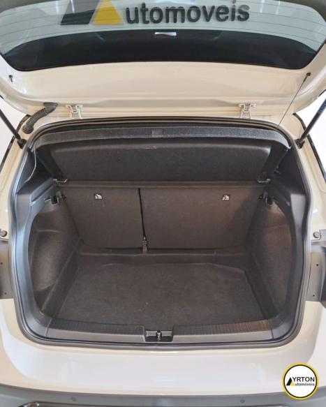 VOLKSWAGEN T-Cross 1.4 4P 250 TSI FLEX HIGHLINE AUTOM�TICO, Foto 10
