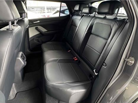 VOLKSWAGEN T-Cross 1.4 4P 250 TSI FLEX HIGHLINE AUTOM�TICO, Foto 9