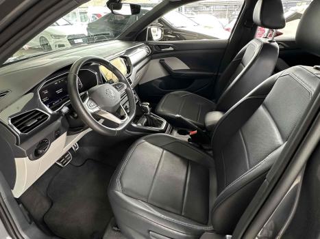 VOLKSWAGEN T-Cross 1.4 4P 250 TSI FLEX HIGHLINE AUTOM�TICO, Foto 14