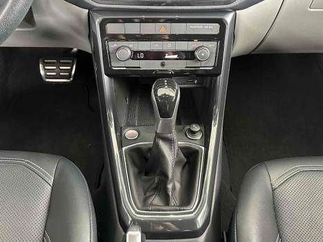 VOLKSWAGEN T-Cross 1.4 4P 250 TSI FLEX HIGHLINE AUTOM�TICO, Foto 15