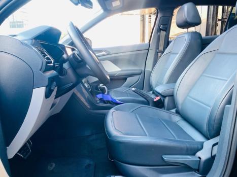 VOLKSWAGEN T-Cross 1.4 4P 250 TSI FLEX HIGHLINE AUTOM�TICO, Foto 10