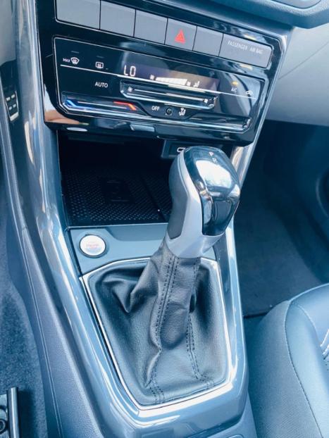 VOLKSWAGEN T-Cross 1.4 4P 250 TSI FLEX HIGHLINE AUTOM�TICO, Foto 13