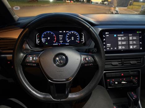 VOLKSWAGEN T-Cross 1.0 4P 200 TSI FLEX COMFORTLINE AUTOM�TICO, Foto 17