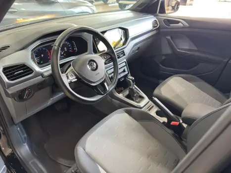 VOLKSWAGEN T-Cross 1.0 4P 200 TSI FLEX COMFORTLINE AUTOM�TICO, Foto 11