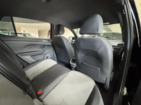 VOLKSWAGEN T-Cross 1.0 4P 200 TSI FLEX COMFORTLINE AUTOM�TICO, Foto 13