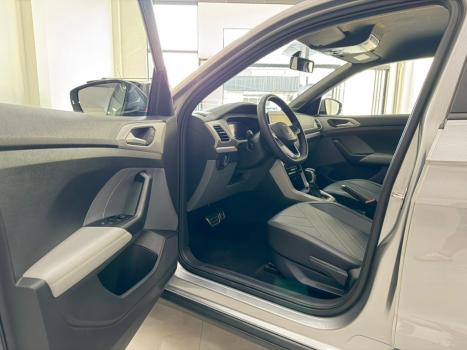 VOLKSWAGEN T-Cross 1.0 4P 200 TSI FLEX COMFORTLINE AUTOM�TICO, Foto 7