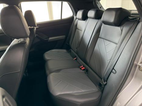 VOLKSWAGEN T-Cross 1.0 4P 200 TSI FLEX COMFORTLINE AUTOM�TICO, Foto 10