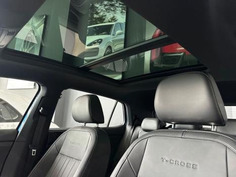 VOLKSWAGEN T-Cross 1.0 4P 200 TSI FLEX COMFORTLINE AUTOM�TICO, Foto 11